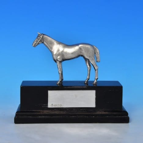 Sterling Silver Horse - Wakely & Wheeler Hallmarked In 1985 London - Elizabeth II  - image 1