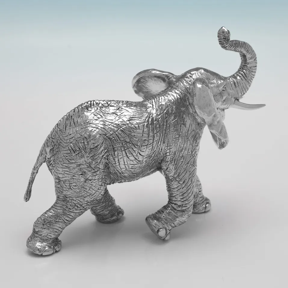 Sterling Silver Elephant Model - hallmarked in 1994 London - Elizabeth II - Image 2