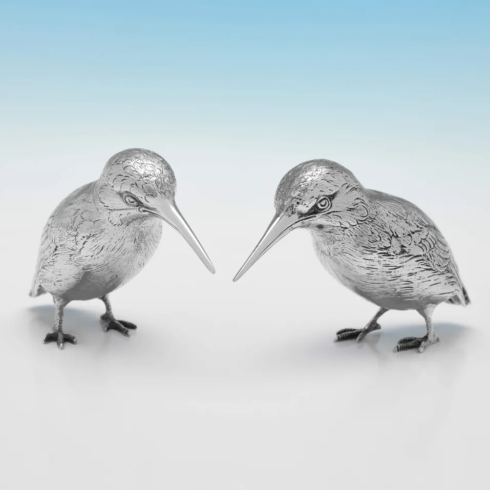 Sterling Silver Pair of Kingfisher Models - Edward Barnard & Sons, hallmarked in 1972 London - Elizabeth II - Image 1