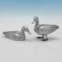 Sterling Silver Pair of Duck Models - hallmarked in 2011 London - Elizabeth II - Thumbnail 1