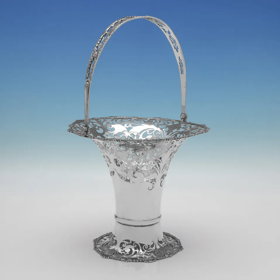 Antique Sterling Silver Flower Basket - Jackson & Fullerton, hallmarked in 1911 London - George V
