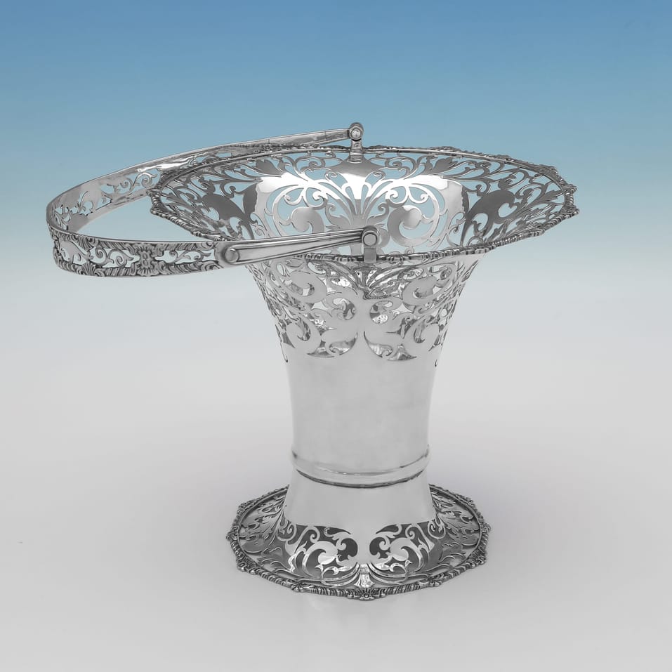 Antique Sterling Silver Flower Basket - Jackson & Fullerton, hallmarked in 1911 London - George V - Image 2