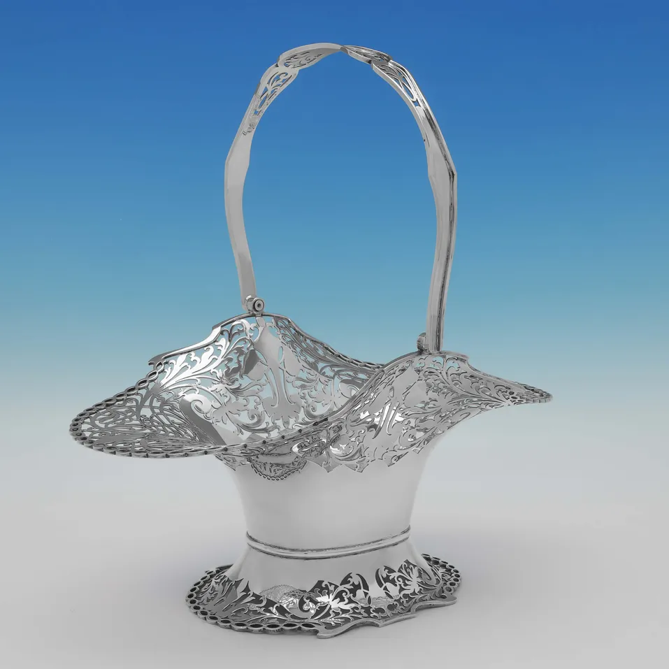 Sterling Silver Basket - Viner's Ltd., hallmarked in 1934 Sheffield - George V - Image 1