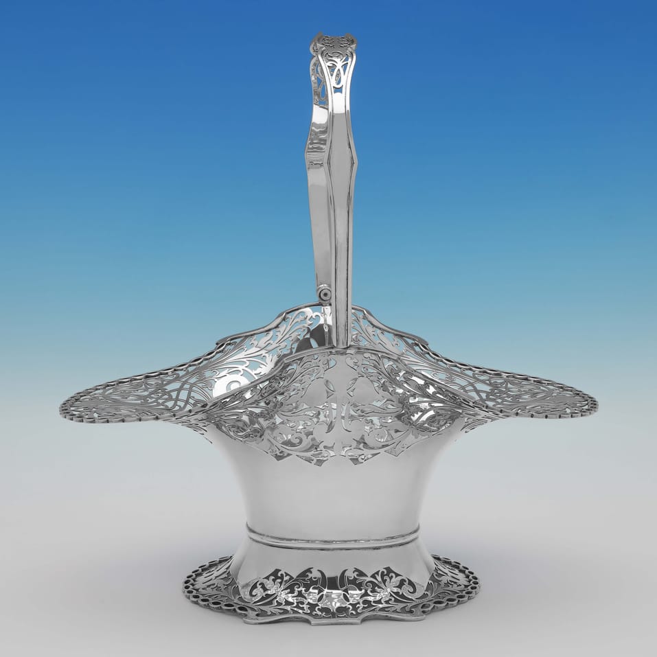 Sterling Silver Basket - Viner's Ltd., hallmarked in 1934 Sheffield - George V - Image 2