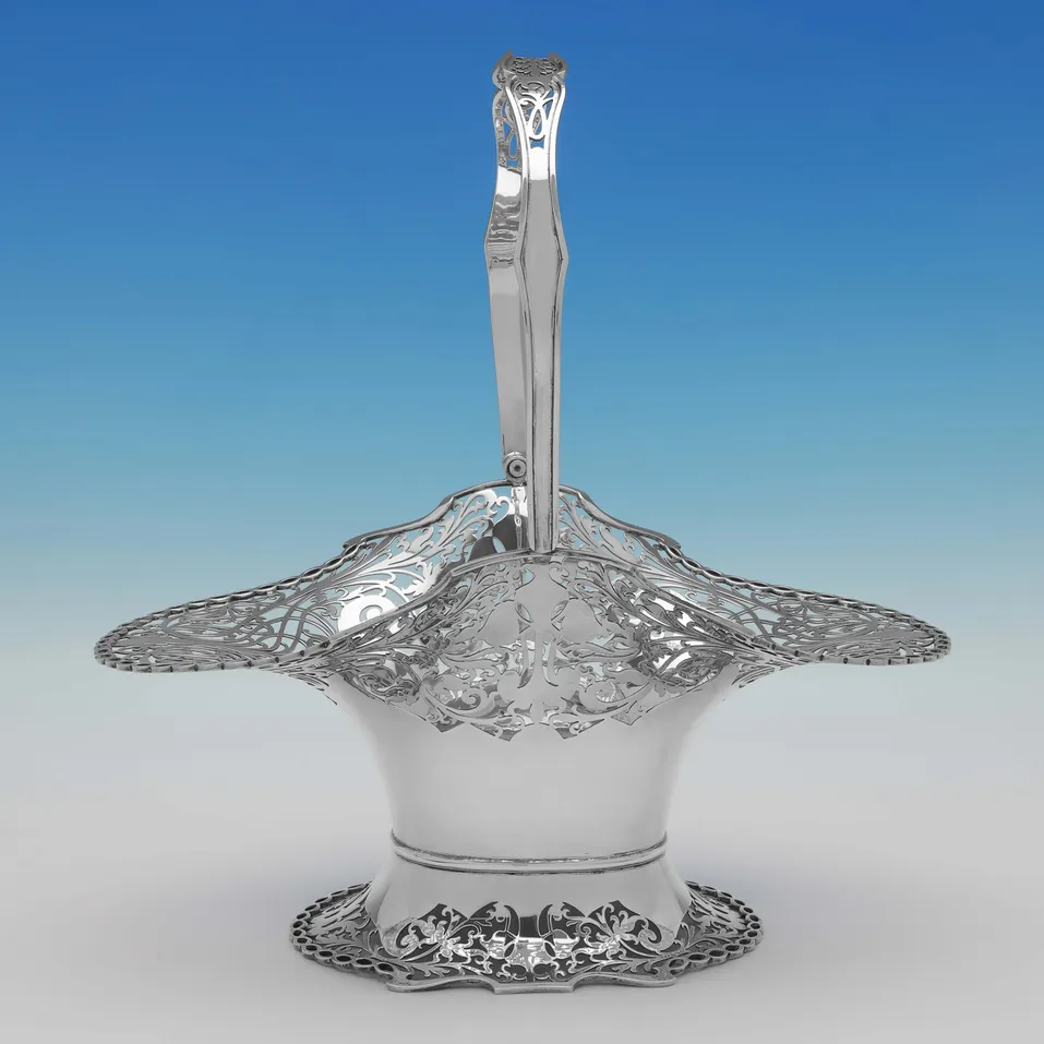 Sterling Silver Basket - Viner's Ltd., hallmarked in 1934 Sheffield - George V - Image 2