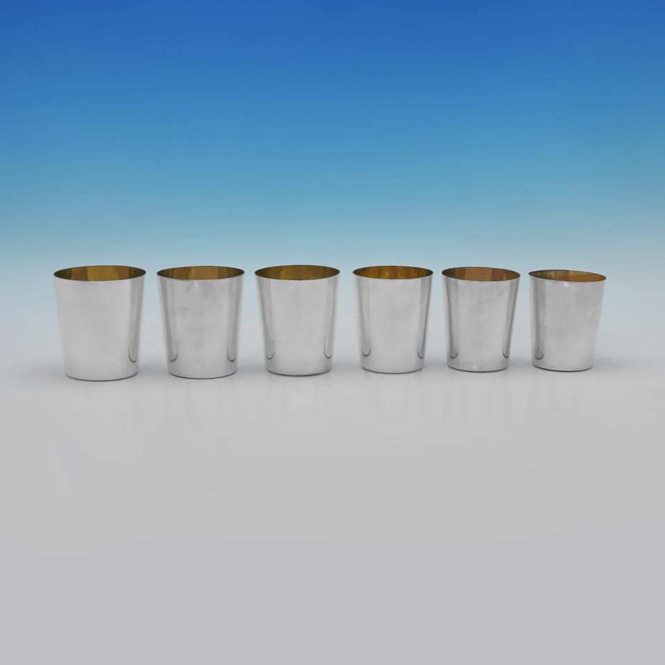 Antique Sterling Silver Set of 6 graduated Beakers - Emes & Barnard, hallmarked in 1815 - George III