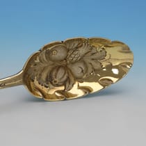 Antique Britannia Standard Silver Berry Spoon - hallmarked in 1710 London - Queen Anne - Thumbnail 3