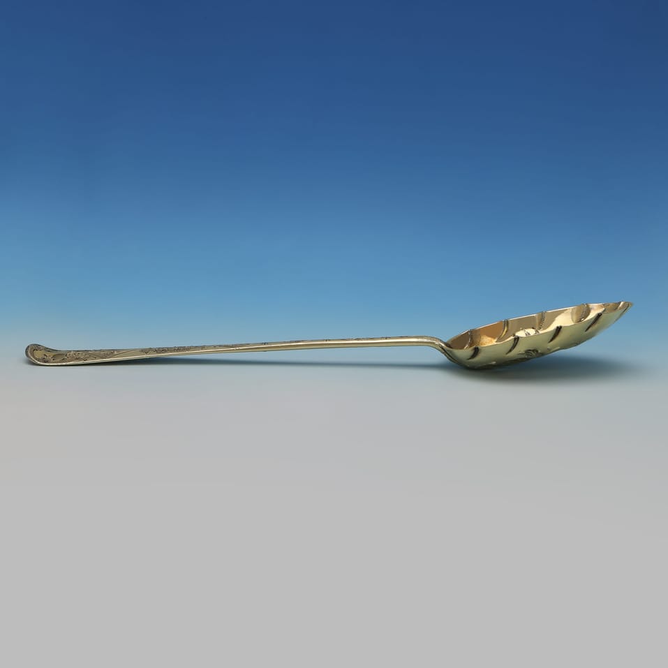 Antique Britannia Standard Silver Berry Spoon - hallmarked in 1710 London - Queen Anne - Image 5