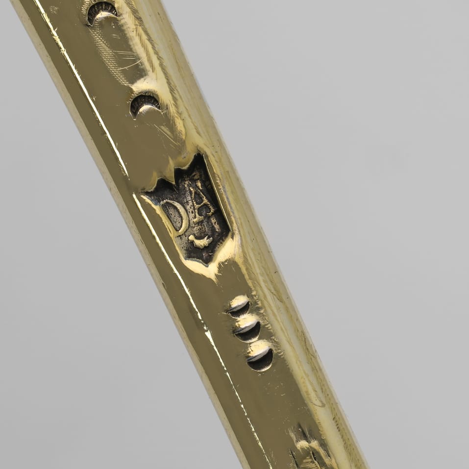 Antique Britannia Standard Silver Berry Spoon - hallmarked in 1710 London - Queen Anne - Image 7