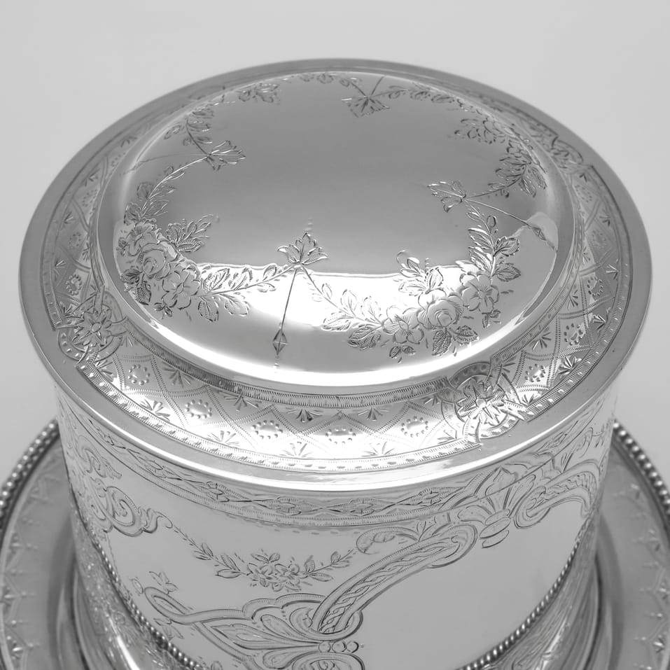Antique Sterling Silver Biscuit Box - Edward Charles Brown, hallmarked in 1867 London - Victorian - Image 5