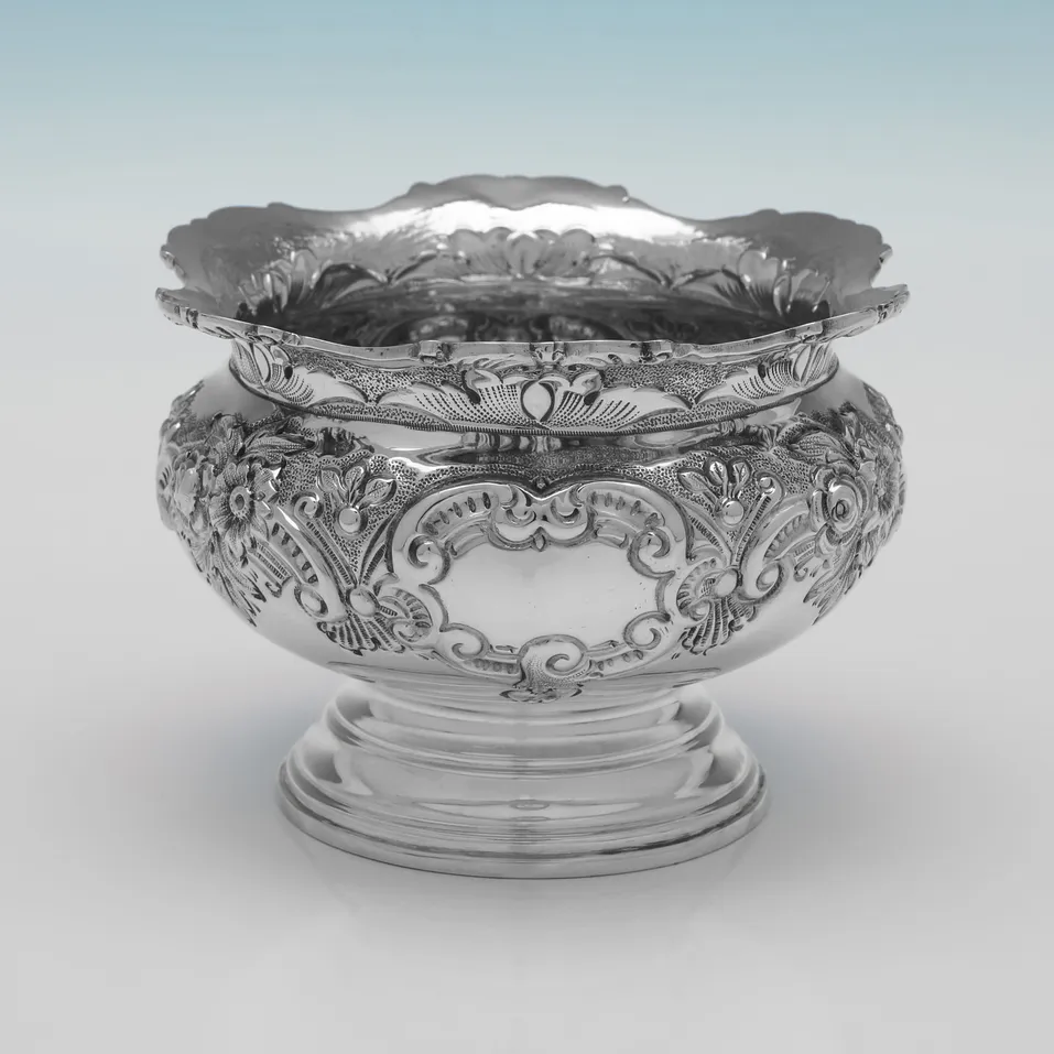 Antique Sterling Silver Bowl - John & William Deakin, hallmarked in 1900 Chester - Victorian