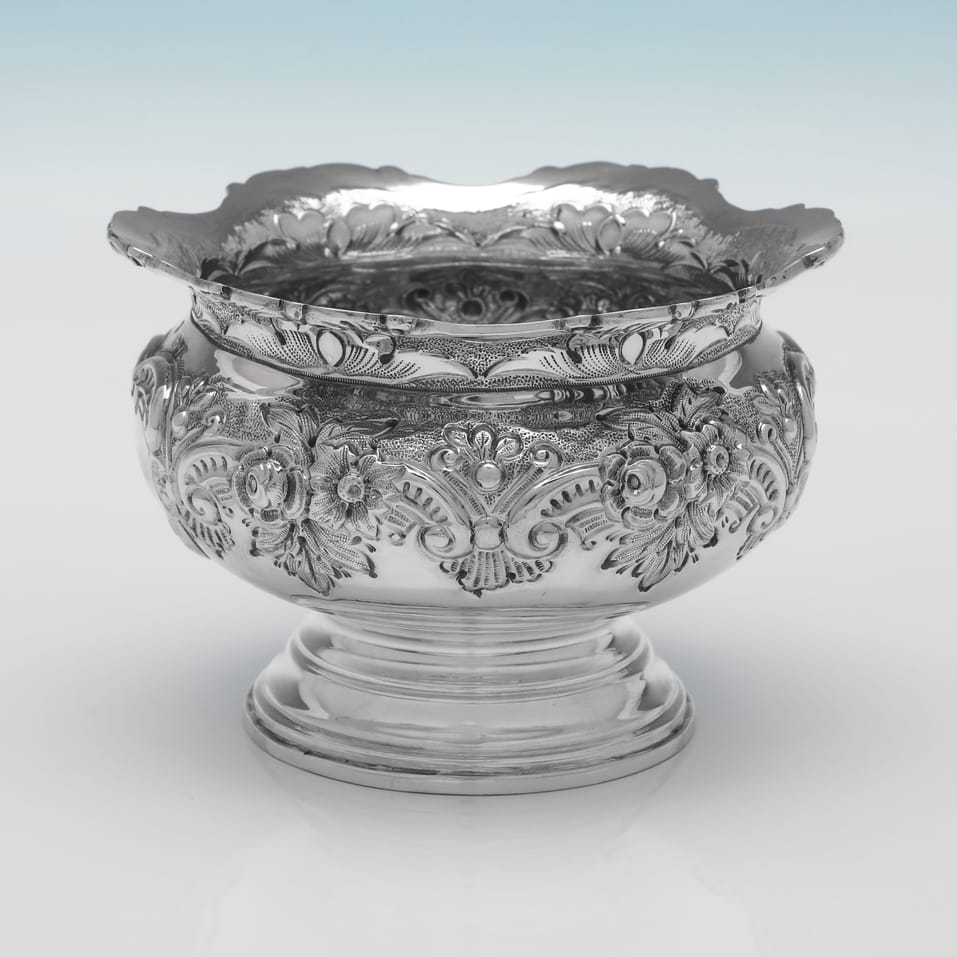 Antique Sterling Silver Bowl - John & William Deakin, hallmarked in 1900 Chester - Victorian - Image 2