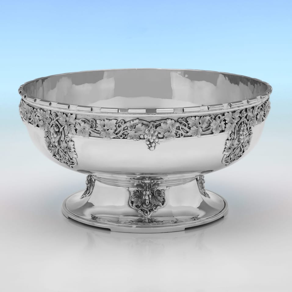 Sterling Silver Bowl - Mappin & Webb, hallmarked in 1940 Sheffield - George VI