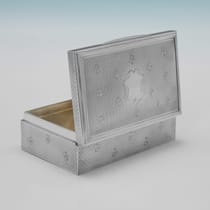 Antique Sterling Silver Box - Finnigans Ltd., hallmarked in 1913 London - George V - Thumbnail 4