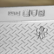 Antique Sterling Silver Box - Finnigans Ltd., hallmarked in 1913 London - George V - Thumbnail 6