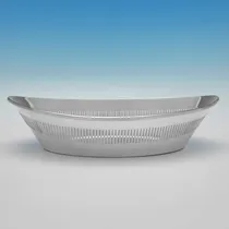Sterling Silver Bread Dish - Viner's Ltd., hallmarked in 1933 Sheffield - George V - Thumbnail 1