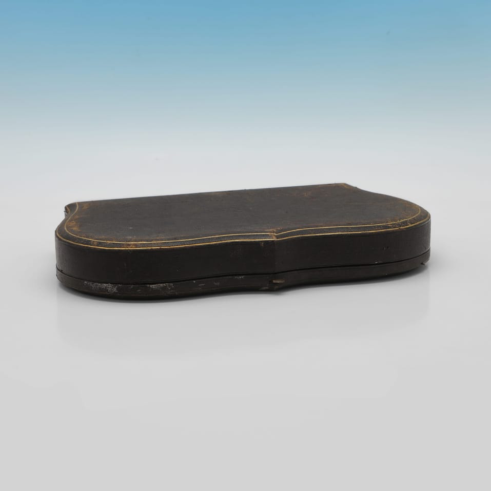 Antique Sterling Silver Pair of Butter Dishes and Knives - Edgar Finley & Hugh Taylor, hallmarked in 1891 London - Victorian - Image 9