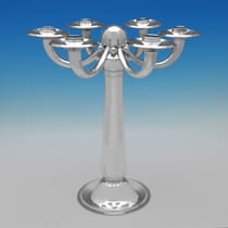 Foreign Silver Candelabrum - Bremer Werkstätten (Für) Kunstgewerbliche Silberarbeiten, made circa 1930 - George V - Thumbnail 1