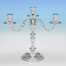 Sterling Silver Pair of Candelabra - Wakely & Wheeler, hallmarked in 1977 London - Elizabeth II - Thumbnail 2