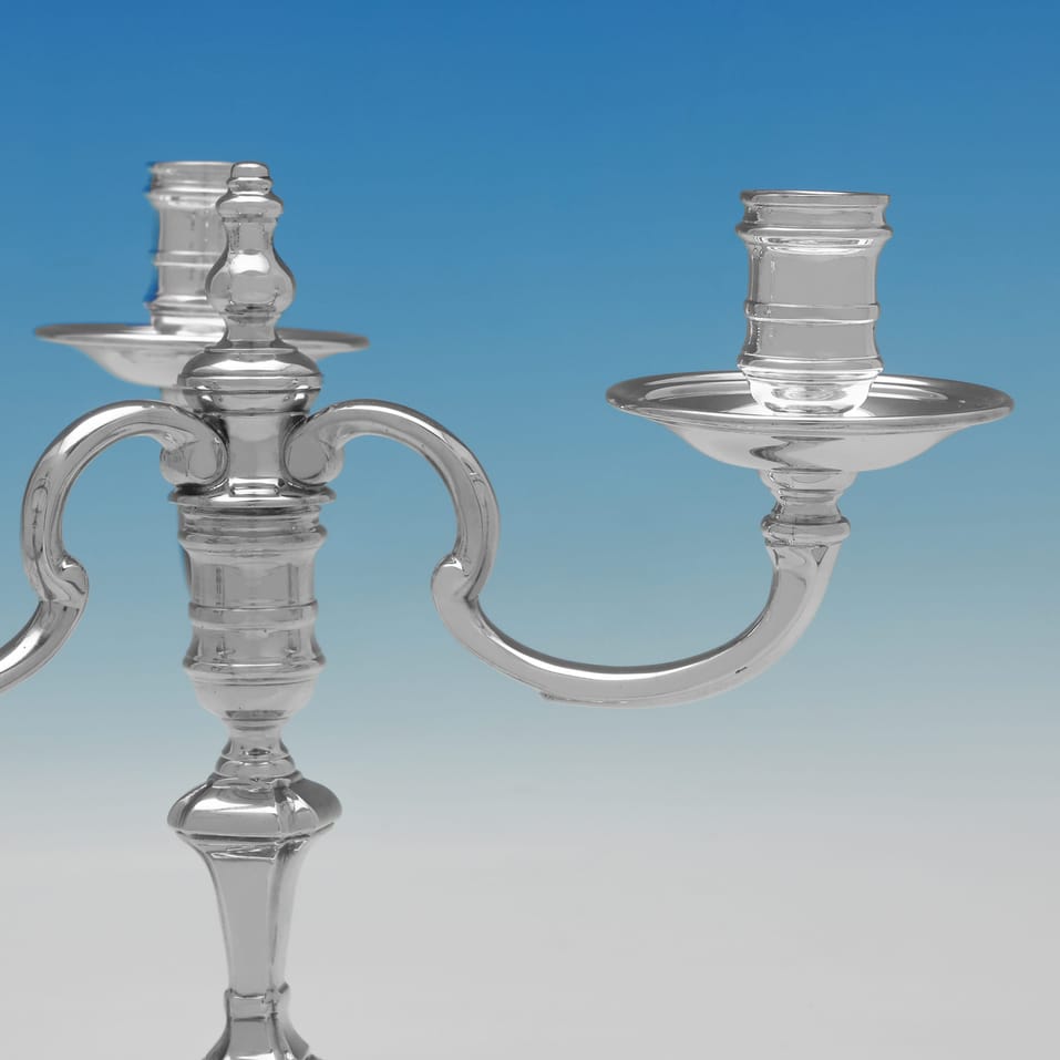 Sterling Silver Pair of Candelabra - J. B. Chatterley & Sons Ltd., hallmarked in 1973 Birmingham - Elizabeth II - Image 5