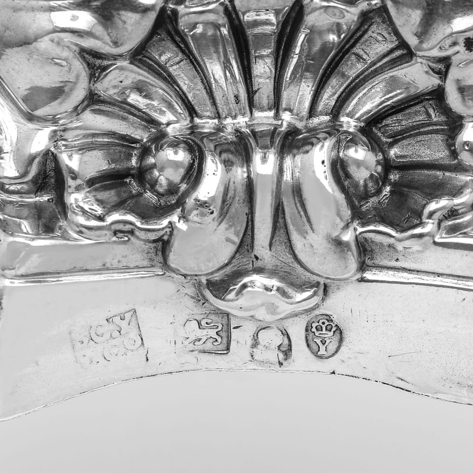 Antique Sterling Silver Pair of Candlesticks - S. C. Younge & Co., hallmarked in 1821 Sheffield - George IV - Image 6