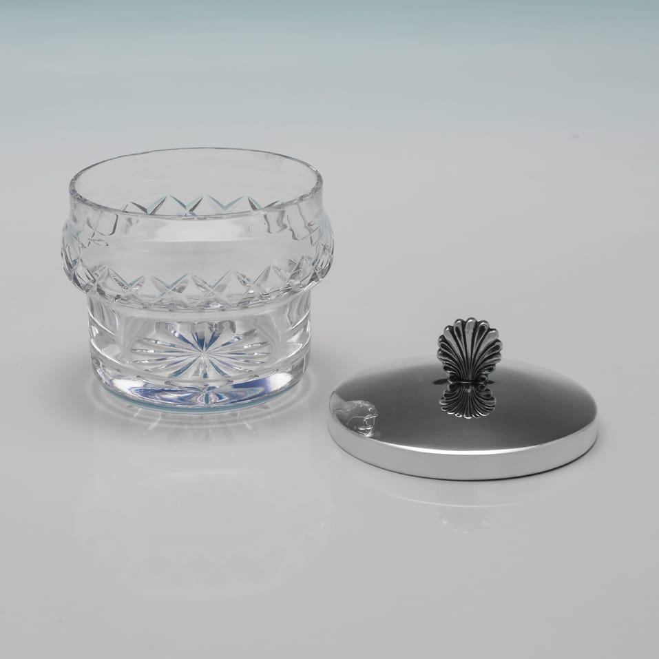 Sterling Silver & Glass Caviar Dish - Asprey & Co. Ltd., hallmarked in 1996 Birmingham - Elizabeth II - Image 5