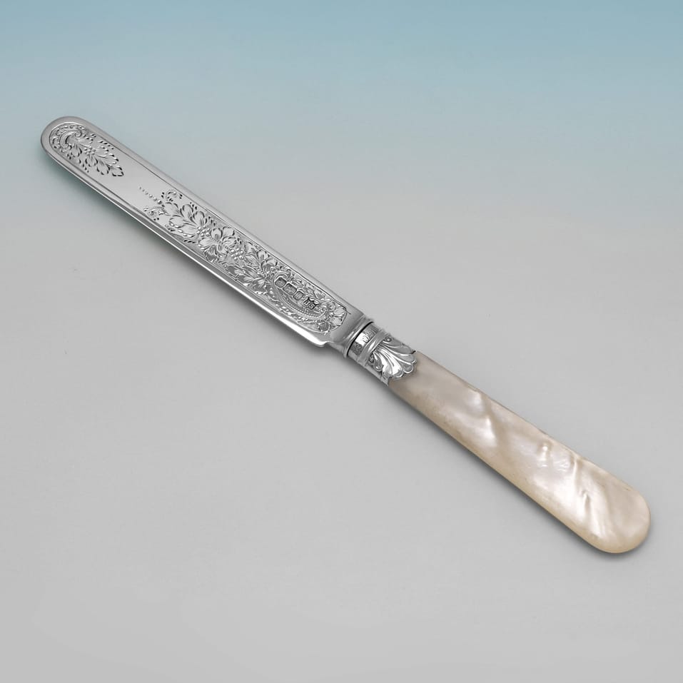 Antique Sterling Silver & Mother of Pearl Child's Set - John Sanderson, hallmarked in 1903 Sheffield - Edwardian - Image 9