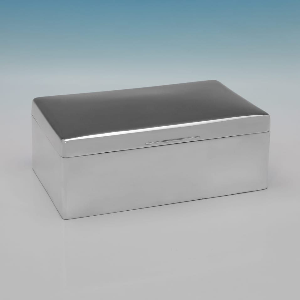 Antique Sterling Silver Cigar Box - hallmarked in 1899 London - Victorian