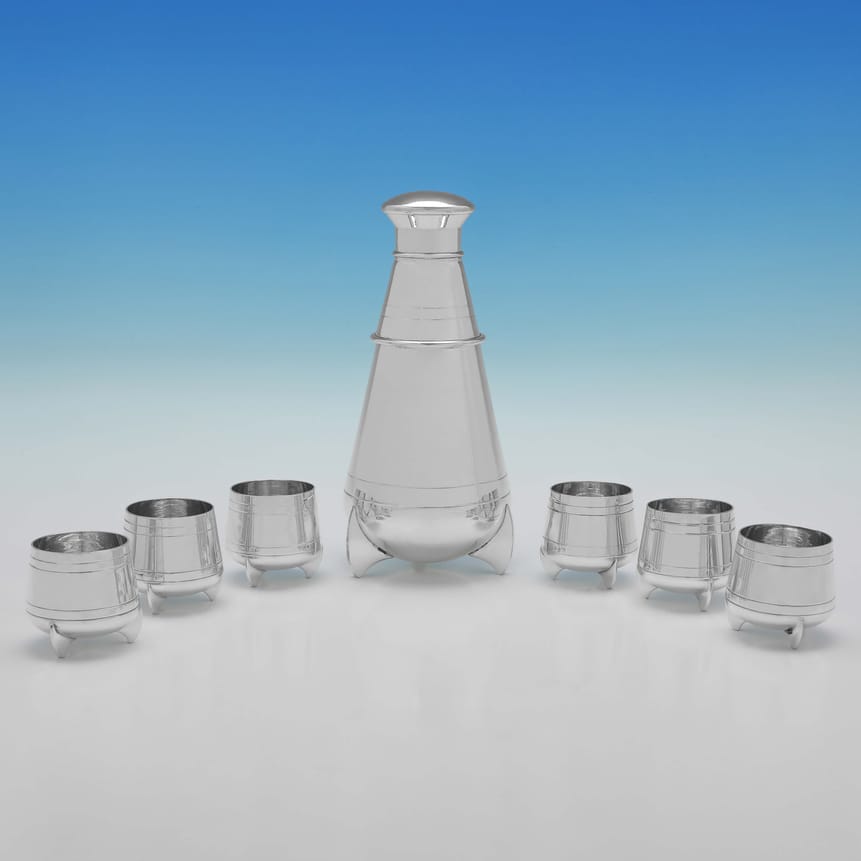 Silver Plate Cocktail Shaker Set - Oliver And Bower Made Circa 1930 Unknown - George V - Image 1