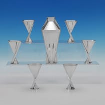 Silver Plate Cocktail Shaker & Glasses Set - made circa 1928 - George V - Thumbnail 1