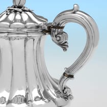 Antique Sterling Silver Coffee Pot - Barnard Brothers, hallmarked in 1834 London - William IV - Thumbnail 5