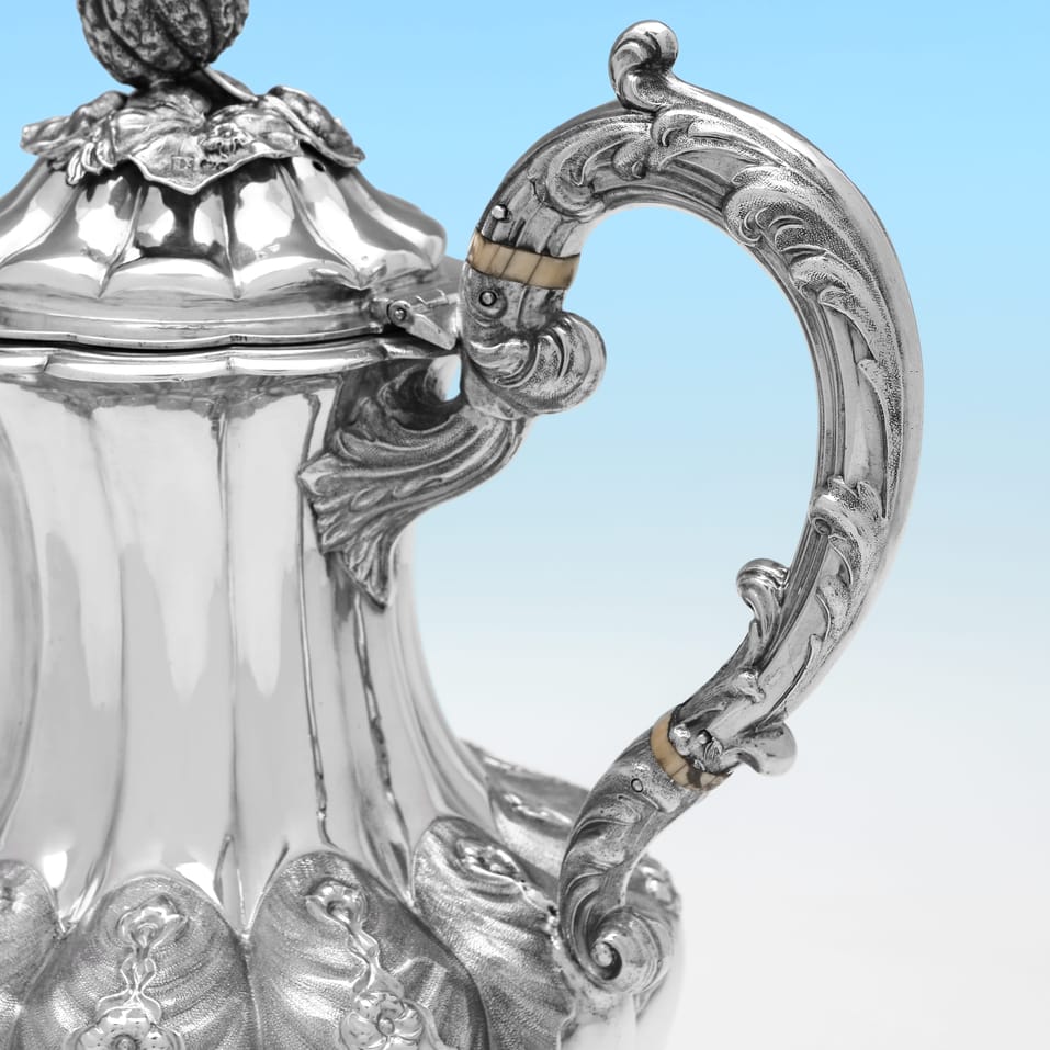 Antique Sterling Silver Coffee Pot - Joseph & Albert Savory, hallmarked in 1835 London - William IV - Image 5