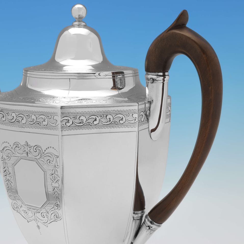 Antique Sterling Silver Coffee Pot - George Smith II & Thomas Hayter, hallmarked in 1801 London - George III - Image 3