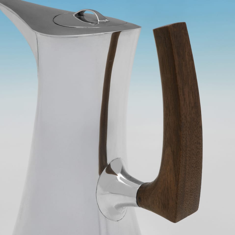 Sterling Silver Coffee Set - Howard Francis Crisp, made circa 1970 - Elizabeth II - Image 6