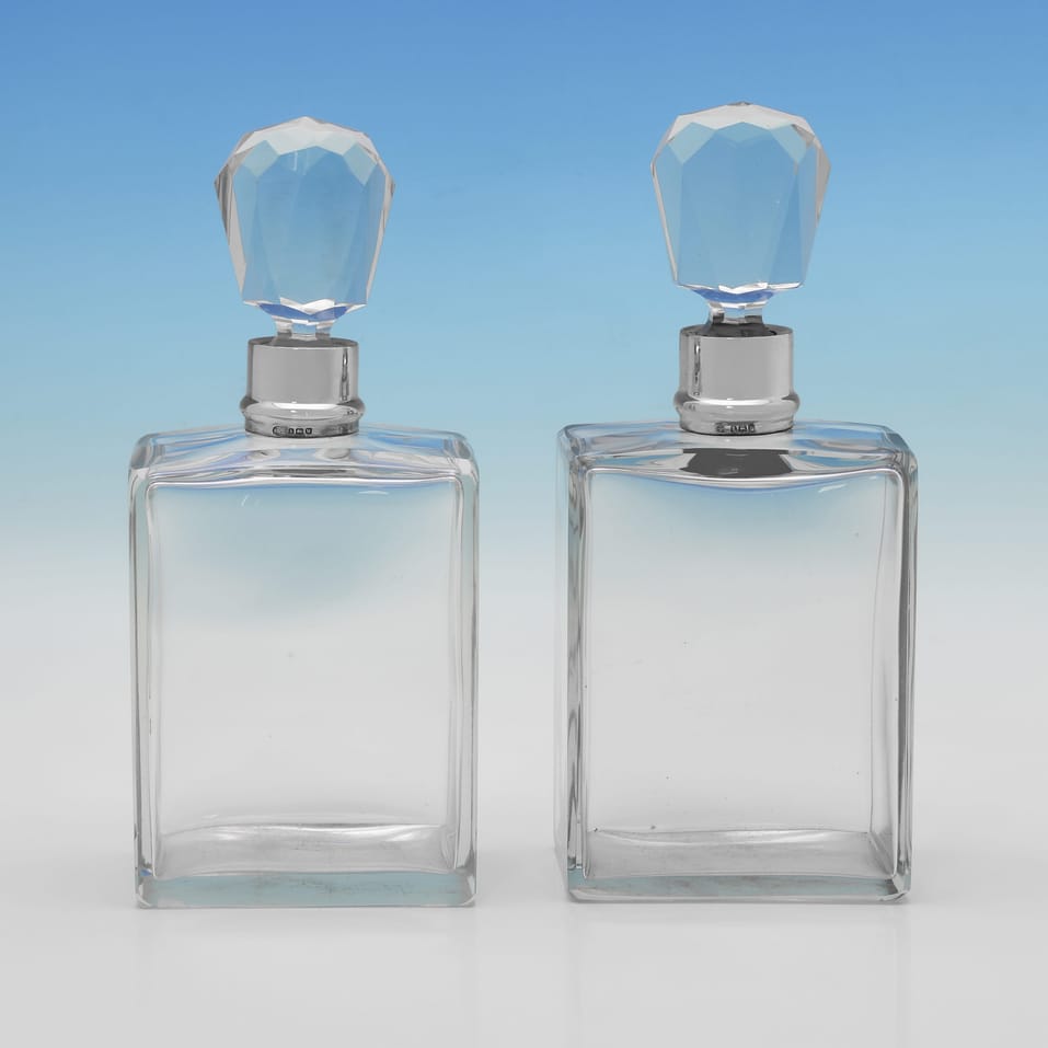 Antique Sterling Silver & Glass Pair of Decanters - Hukin & Heath, hallmarked in 1921 Birmingham - George V