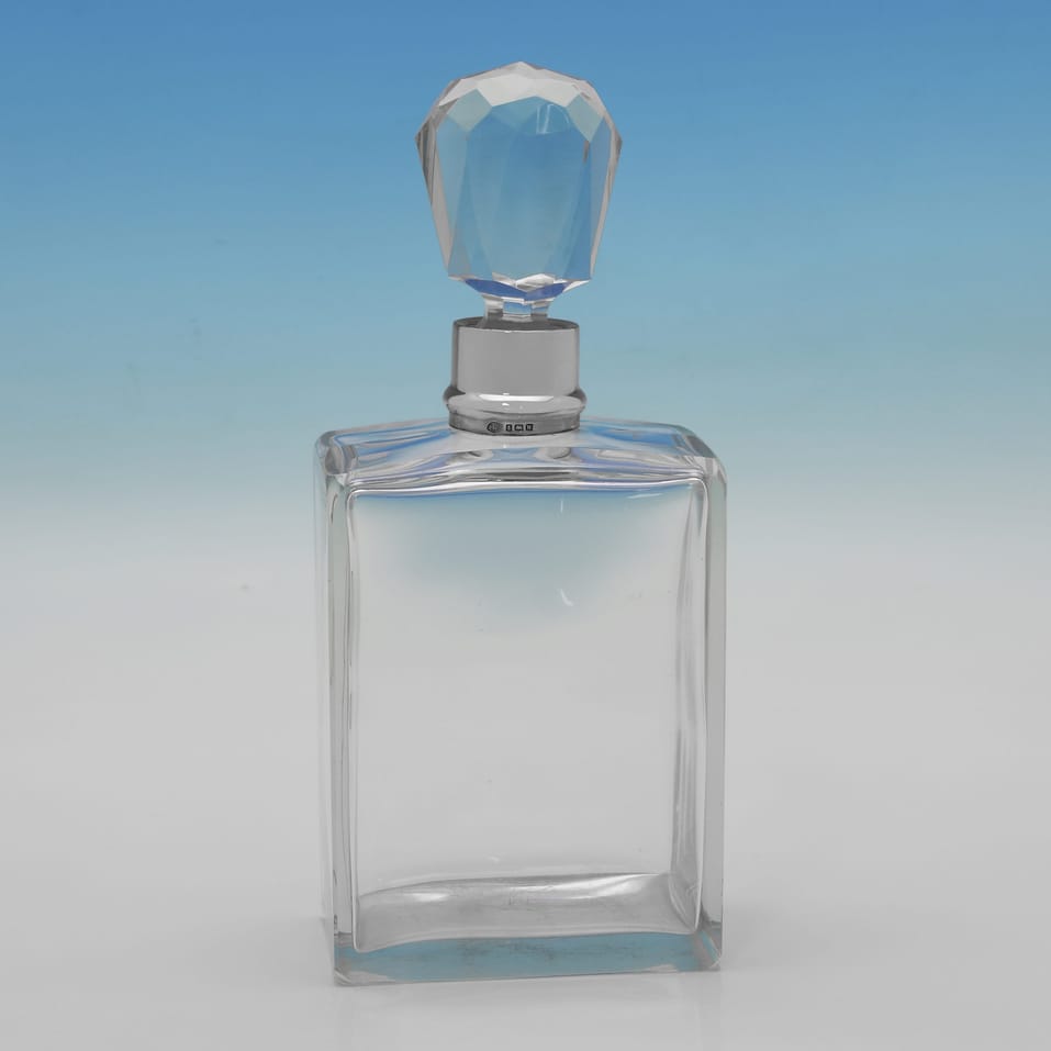 Antique Sterling Silver & Glass Pair of Decanters - Hukin & Heath, hallmarked in 1921 Birmingham - George V - Image 2
