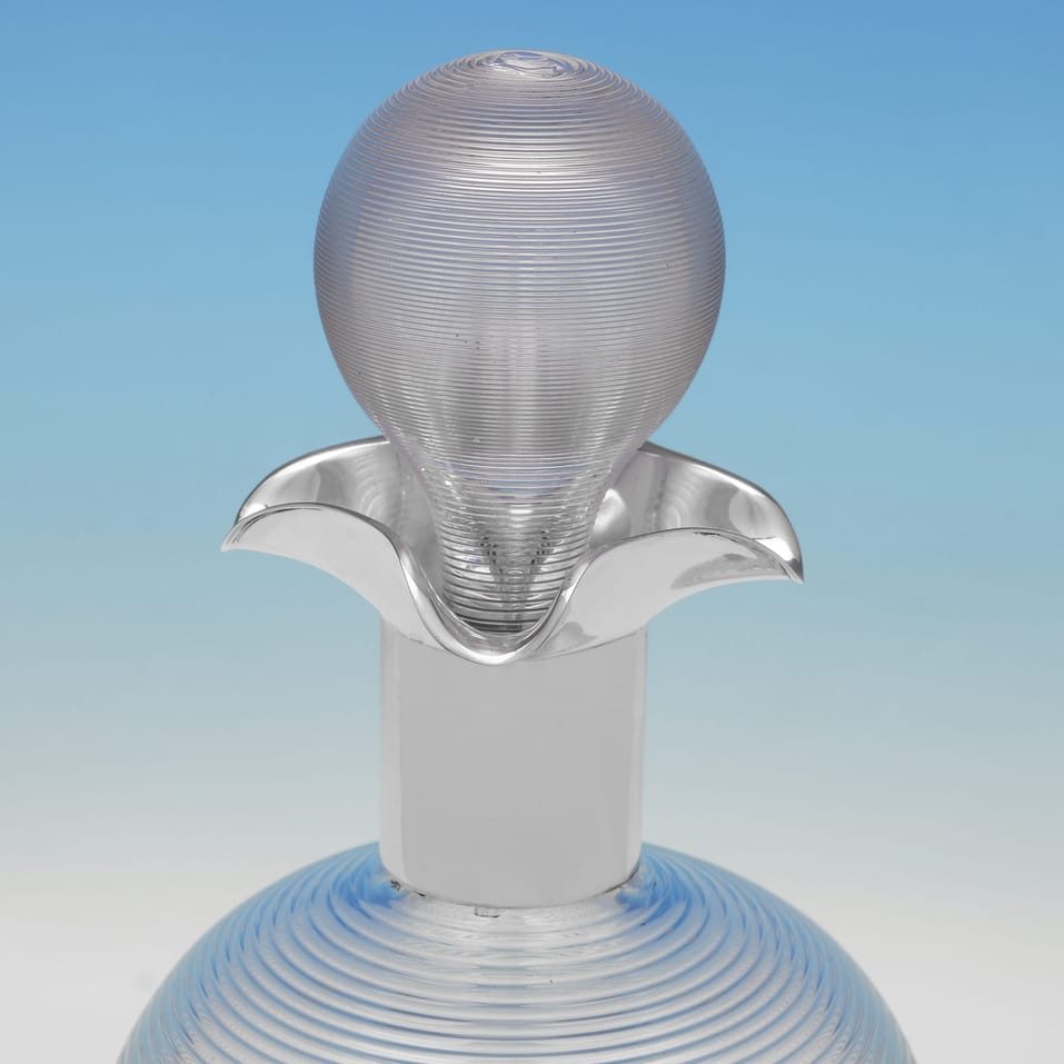 Antique Sterling Silver & Glass Decanter - John Round & Son Ltd., hallmarked in 1896 Sheffield - Victorian - Image 3