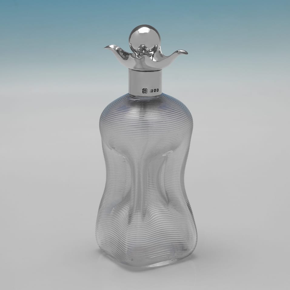 Antique Sterling Silver & Glass Decanter & Shot Glass Set - Heath & Middleton, hallmarked in 1896 Birmingham & London - Victorian - Image 4