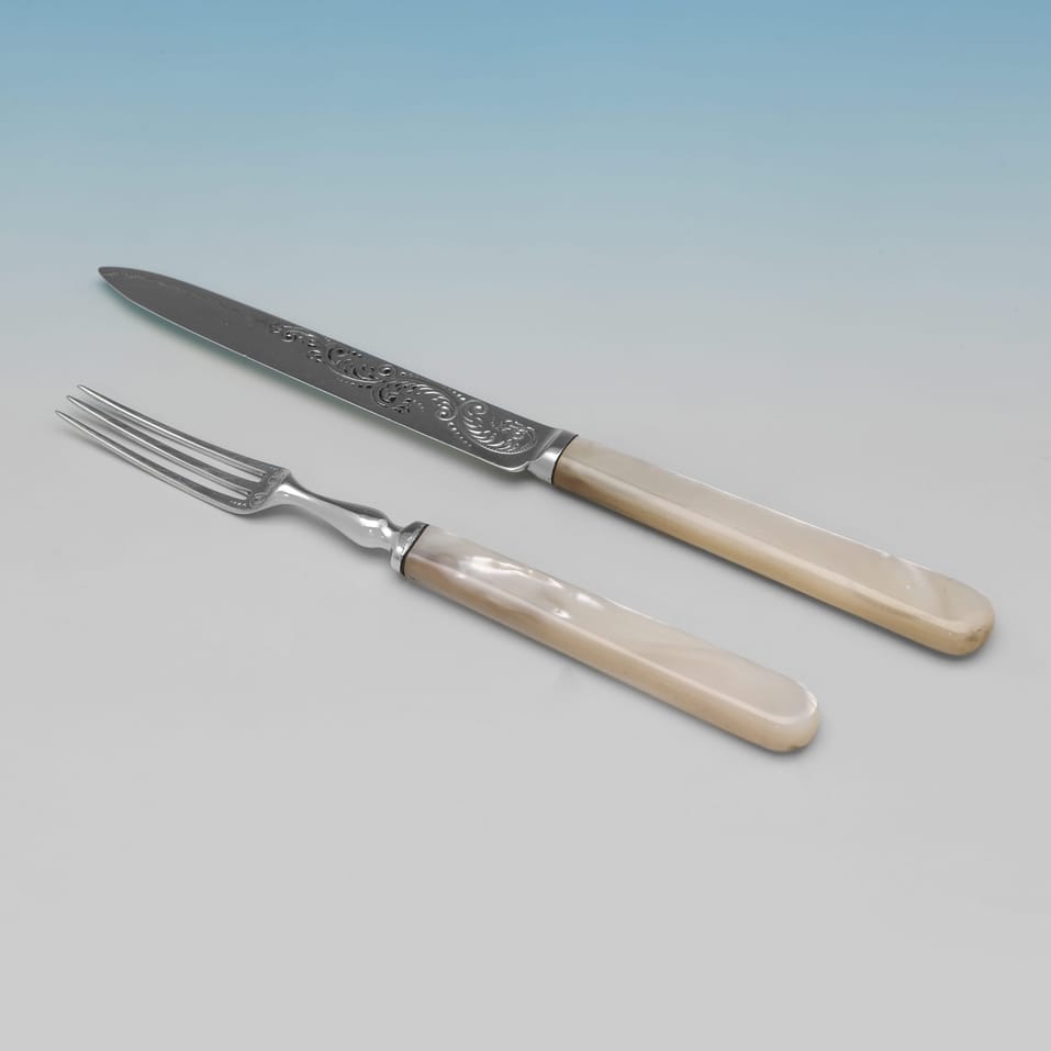 Antique Sterling Silver & Mother of Pearl Dessert Set - Elkington & Co., hallmarked in 1904 Birmingham - Edwardian - Image 2