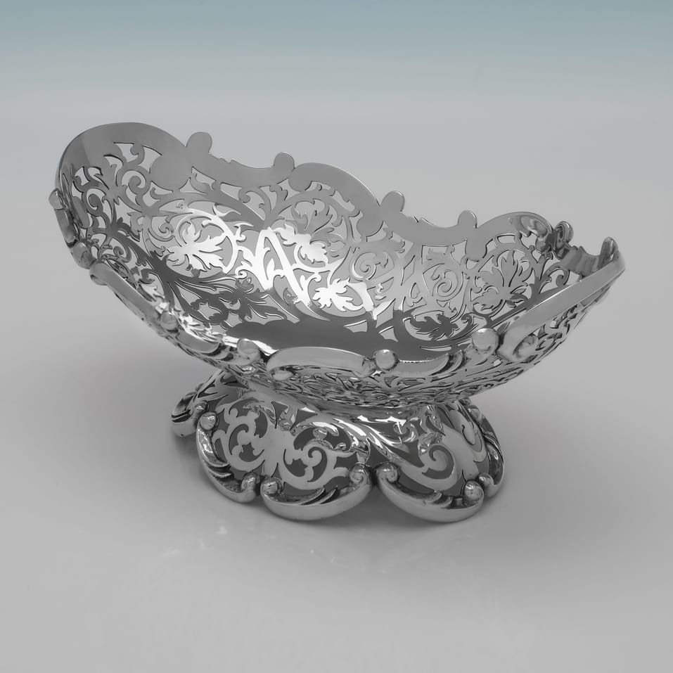 Antique Sterling Silver Dish - Levesley Brothers, hallmarked in 1902 Sheffield - Edwardian - Image 2