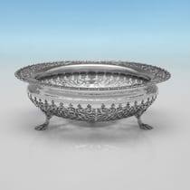 Antique Sterling Silver Pierced Dish - James Dixon & Sons, hallmarked in 1915 Sheffield - George V - Thumbnail 1