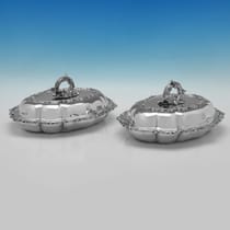 Antique Sterling Silver Pair of Entree Dishes - Edward Ker Reid, hallmarked in 1885 London - Victorian - Thumbnail 1