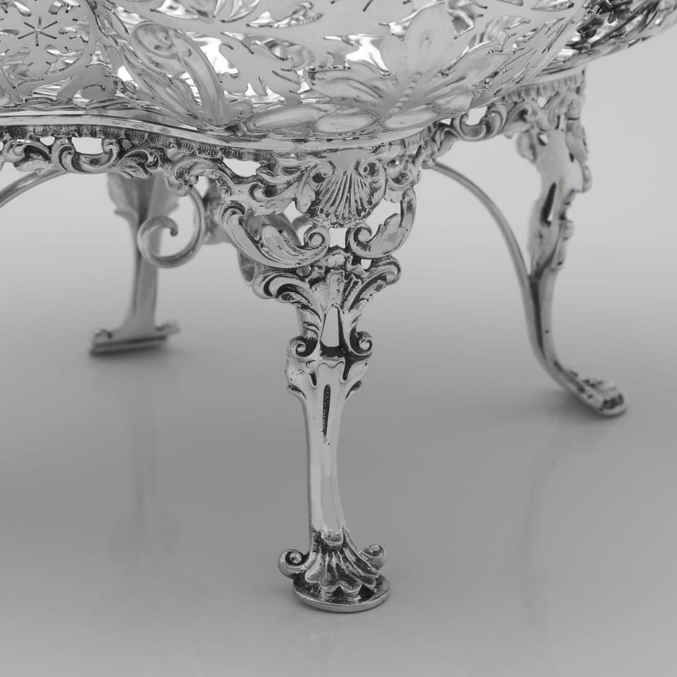 Antique Sterling Silver Epergne & Dish Suite - James Dixon & Sons, hallmarked in 1900 Sheffield - Victorian - Image 6