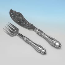 Antique Sterling Silver Pair of Fish Servers - Harrison Brothers & Howson, hallmarked in 1856 Sheffield - Victorian - Thumbnail 2