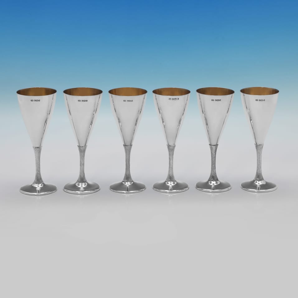 Sterling Silver Set of 6 Goblets - hallmarked in 1975 Sheffield - Elizabeth II - Image 2