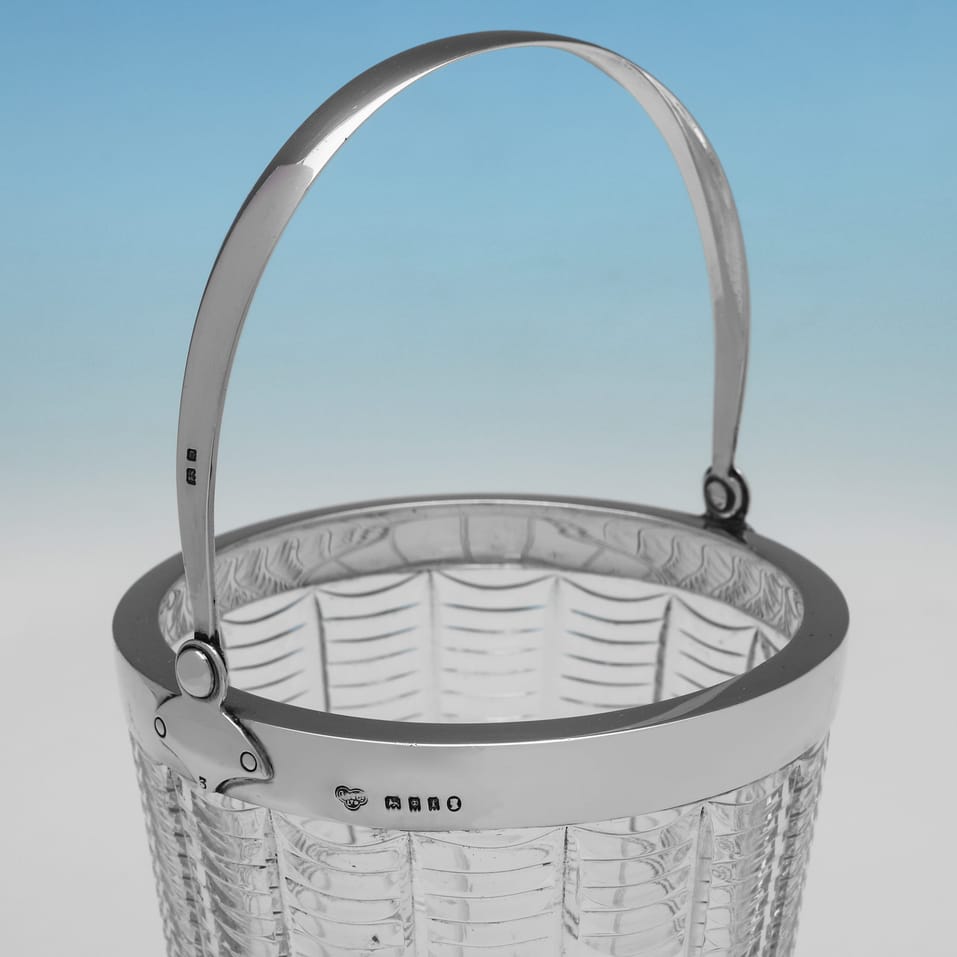 Sterling Silver & Glass Ice Bucket - Goldsmiths & Silversmiths Co., hallmarked in 1934 London - George V - Image 4
