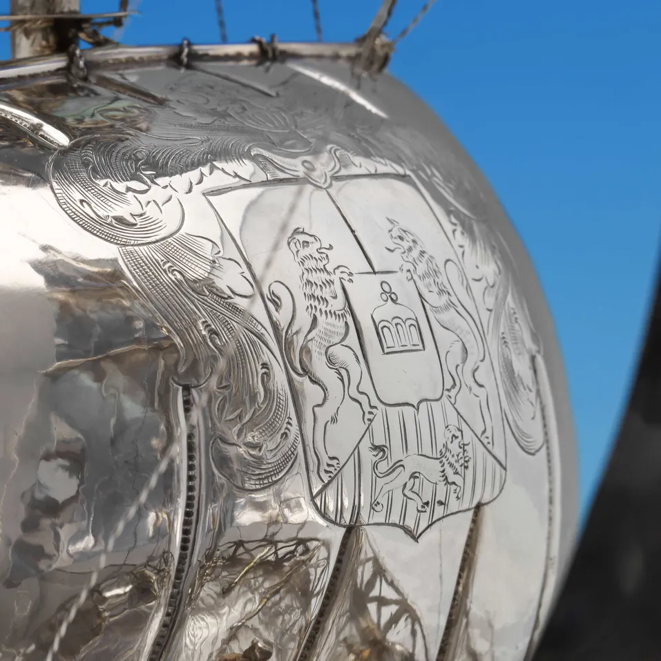 Sterling Silver Large Nef - Thomas Callow & Son, hallmarked in 1925 London - George V - Image 8