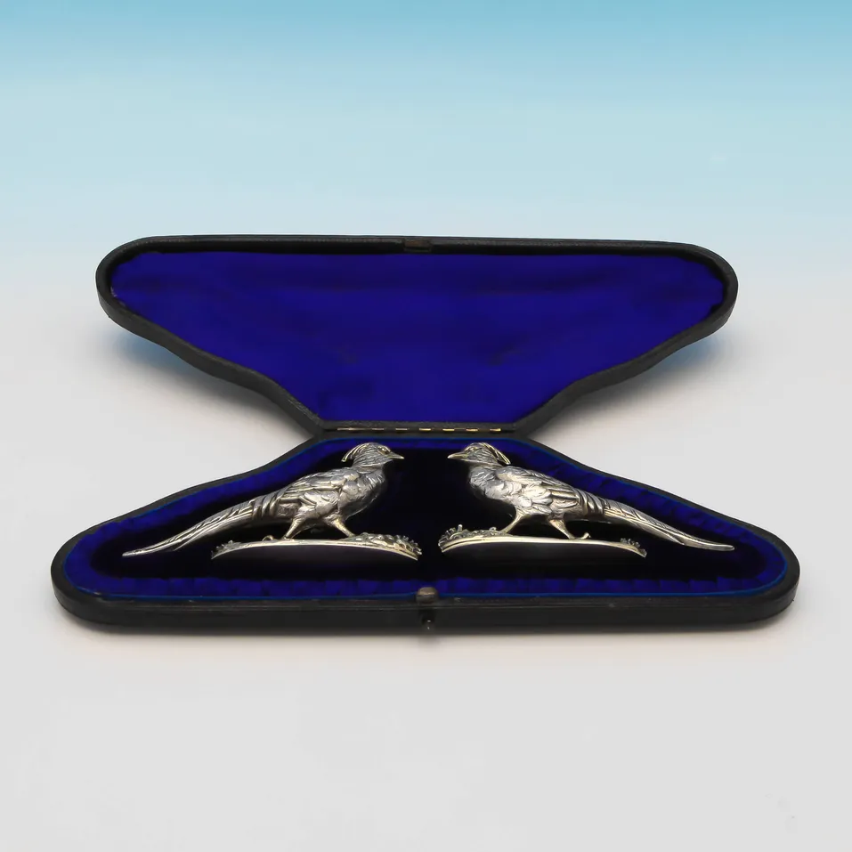 Antique Sterling Silver Pair of Novelty Pheasant Pepper Pots - Charles Boyton, hallmarked in 1888 London - Victorian - Image 2