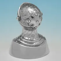 Antique Sterling Silver Knights Helmet Pepper Shaker - George Unite, hallmarked in 1869 Birmingham - Victorian - Thumbnail 3