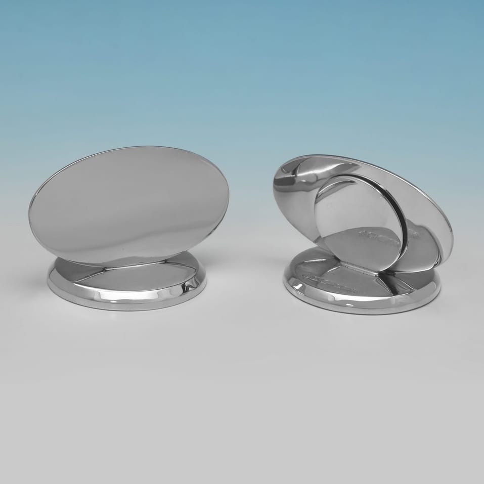 Sterling Silver Set of 8 Place Card Holders - Marlow Brothers, hallmarked in 2000 London - Elizabeth II - Image 2